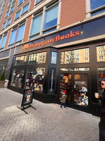 MahoganyBooks - National Harbor