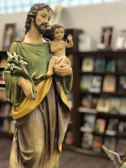 Heaven & Earth Gift Shop and Café