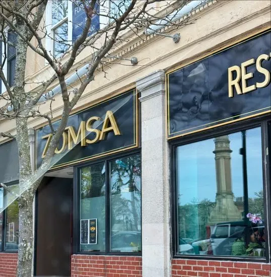 Zomsa Restaurant and Bar