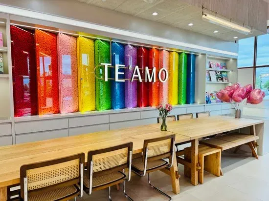 TE'AMO Boba Bar & Pom-Pom Art - Algonquin