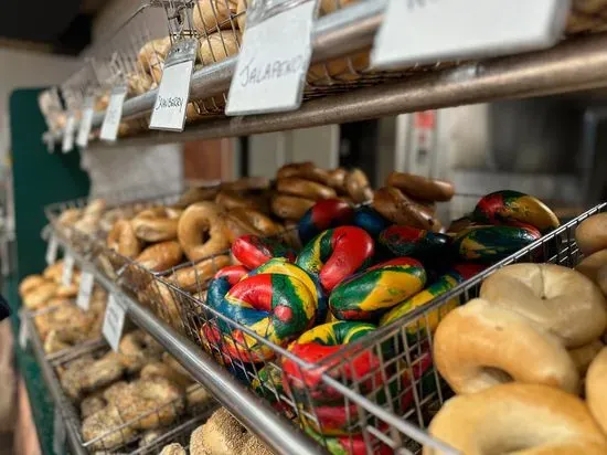 Ridgefield Bagels & Bakes