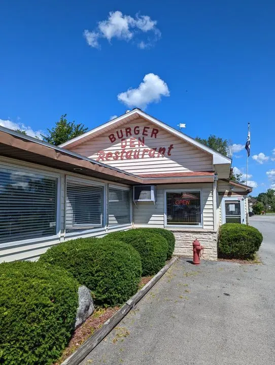 Burger Den Cambridge Ny