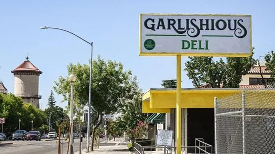 Garlishious Deli