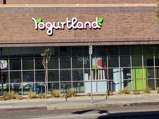 Yogurtland Westchester