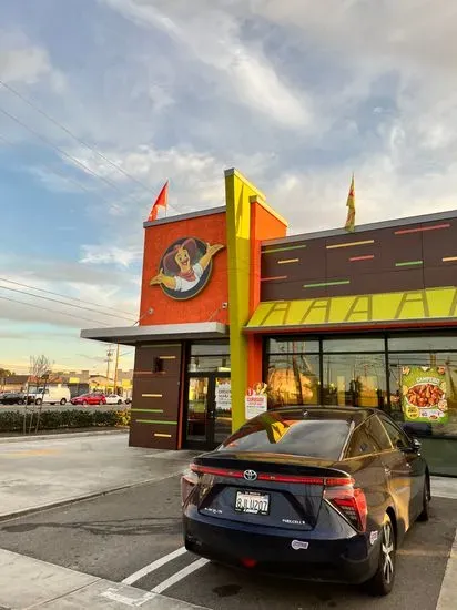 Pollo Campero