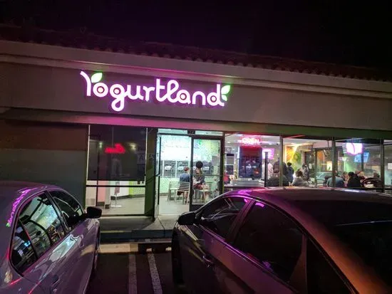 Yogurtland Azusa Plaza