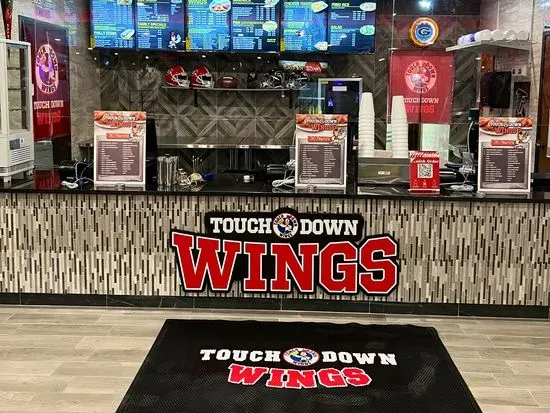 TouchDown Wings at Russell Pkwy