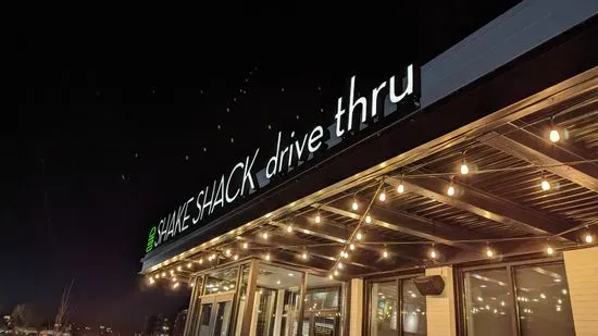 Shake Shack Liberty Center