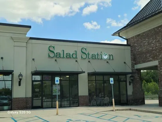 The Salad Station