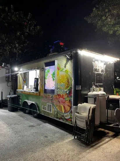 Shawarma's Diana Food Truck