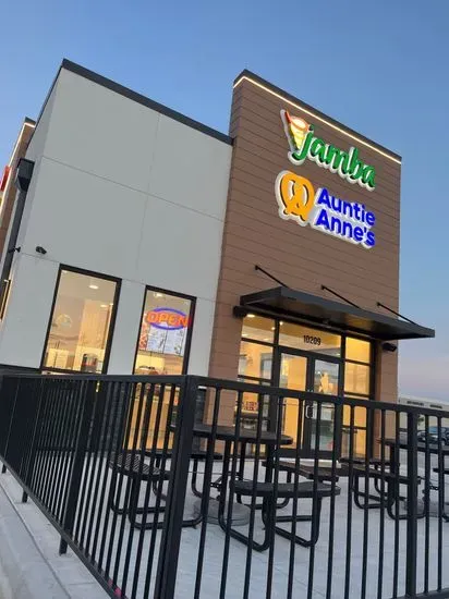 Auntie Anne's