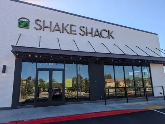 Shake Shack Rhodes Ranch