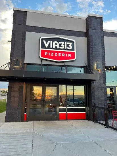 Via 313 Pizza (Centennial)