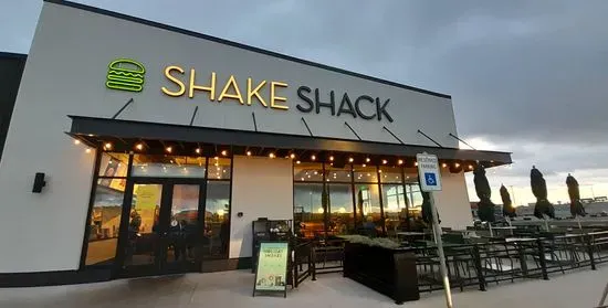 Shake Shack Henrietta