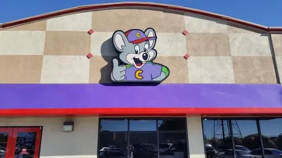 Chuck E. Cheese