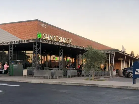 Shake Shack Fashion Square