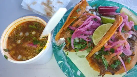 Tacos el Menny birria estilo TJ