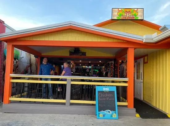 TRIPLE J Tiki Hut Bar & Grill