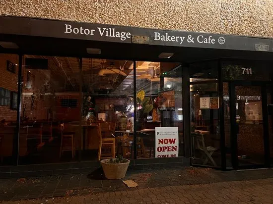 Botor Village Cafe & Bakery