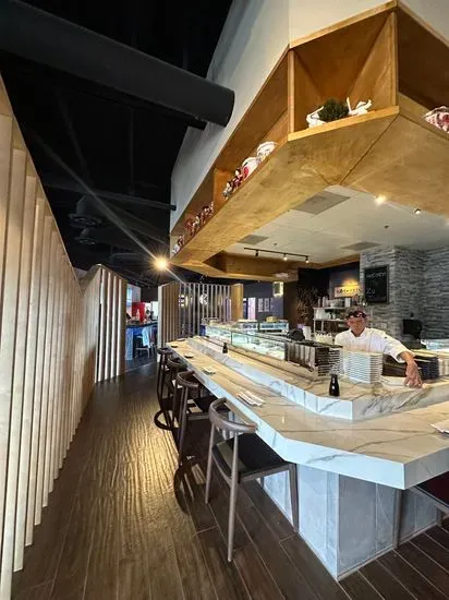 Zu Izakaya Sushi Bar