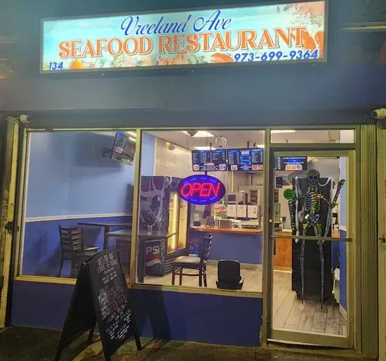 Vreeland Ave Seafood Restaurant