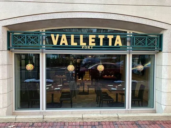 Valletta port restaurant, cafe and bar