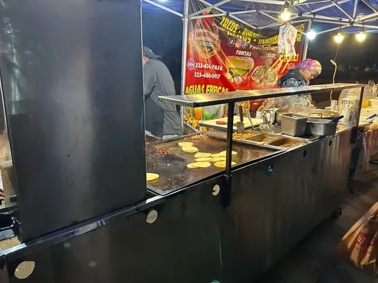 La Flamita Mixe Taco Stand