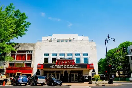 Earl and Rachel Smith Strand Theatre