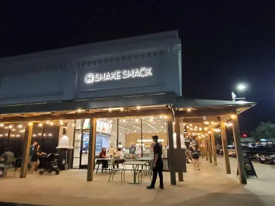 Shake Shack St. John's Town Center