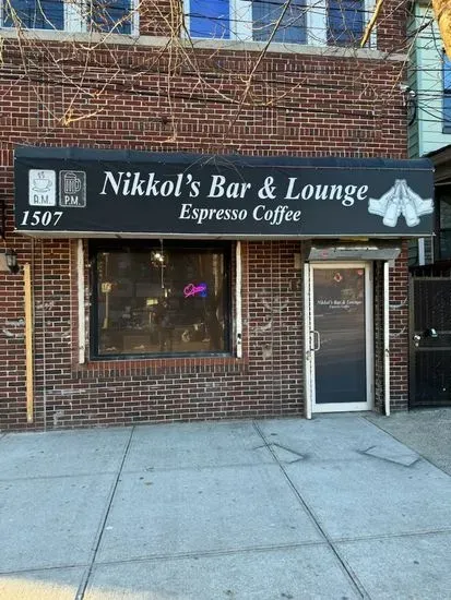 Nikkol’s Bar&Lounge