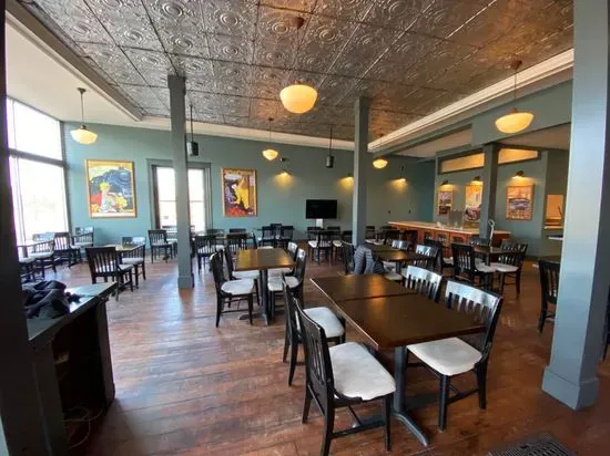 Third and Main Social Club