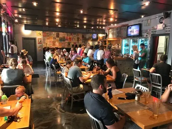 12 South Taproom and Grill