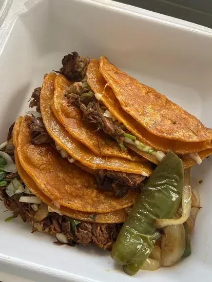 Los 3 Molcajetes - FOOD TRUCK