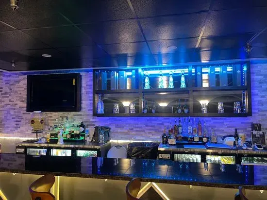 Encore Bar & Lounge