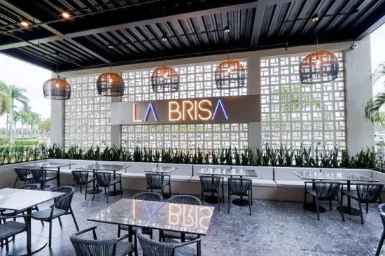 La Brisa Restaurant