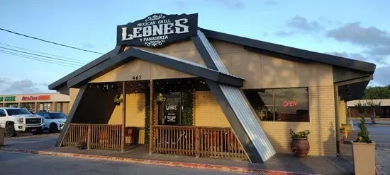 Leones Mexican Grill Y Panaderia