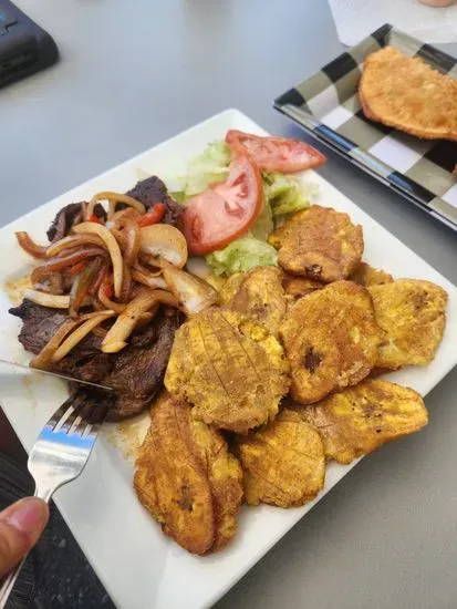 El Sabor del Mangu Llc