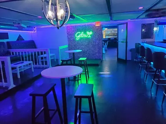 Glow Restaurant & Lounge