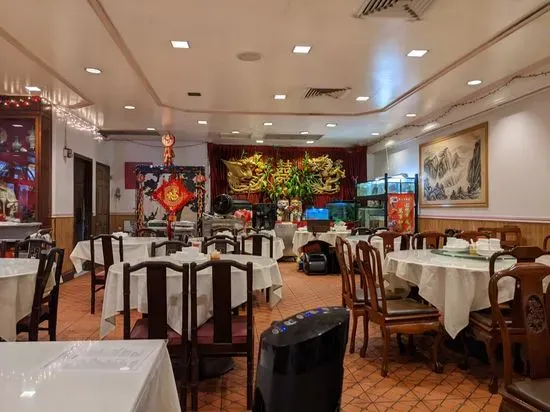 Golden Palace Seafood Restaurant