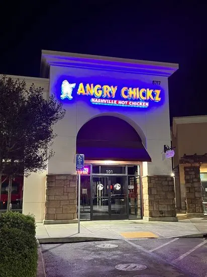 Angry Chickz - Fresno (N Riverside Dr)