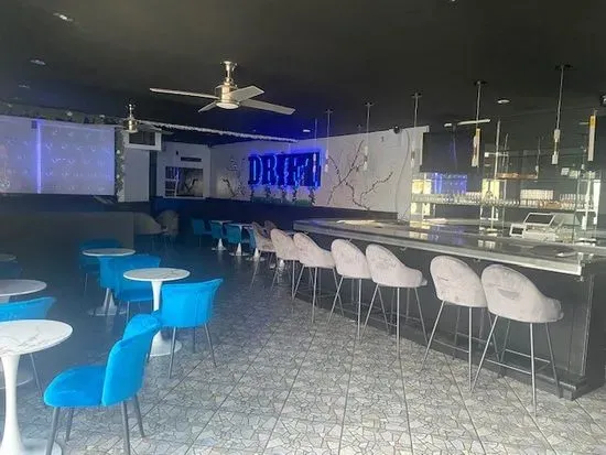 Drift BK Restaurant & Lounge