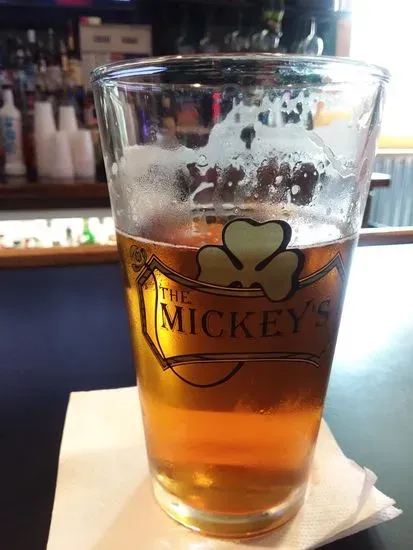 Mickeys Tavern