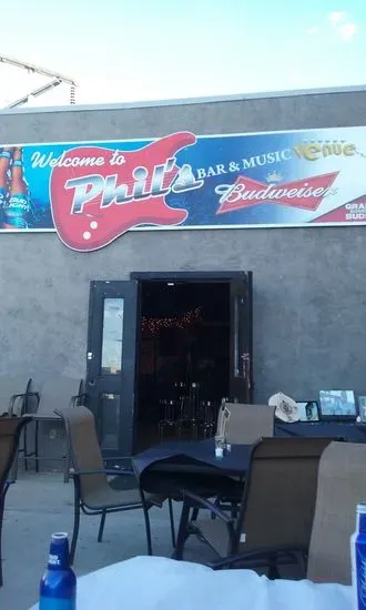 Phil's Bar and Music Venue