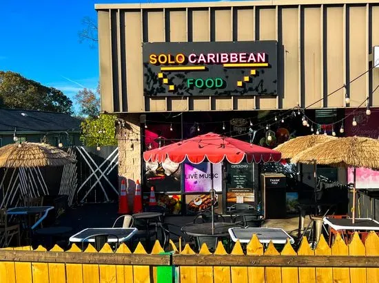 Solo Caribbean Food Bar And Grill