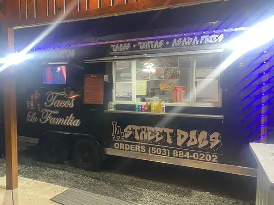 Tacos La Familia