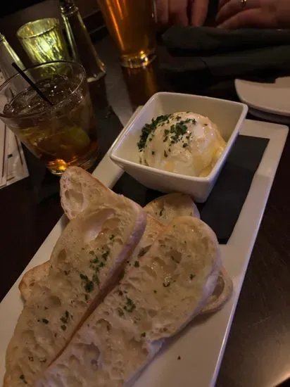 Social Lounge