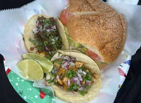 Taqueria a Mana