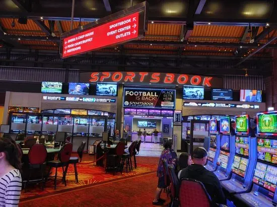 Sportsbook Bar & Grill