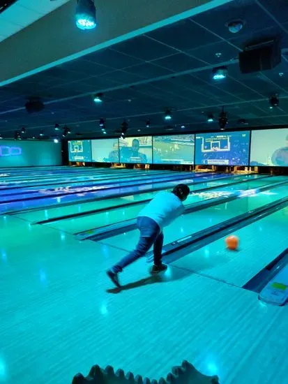 Lightning Strikes Bowling