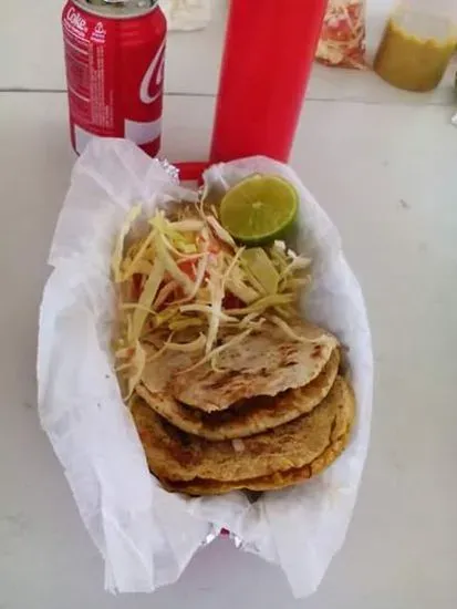 Tacos Y Gorditas Kenia